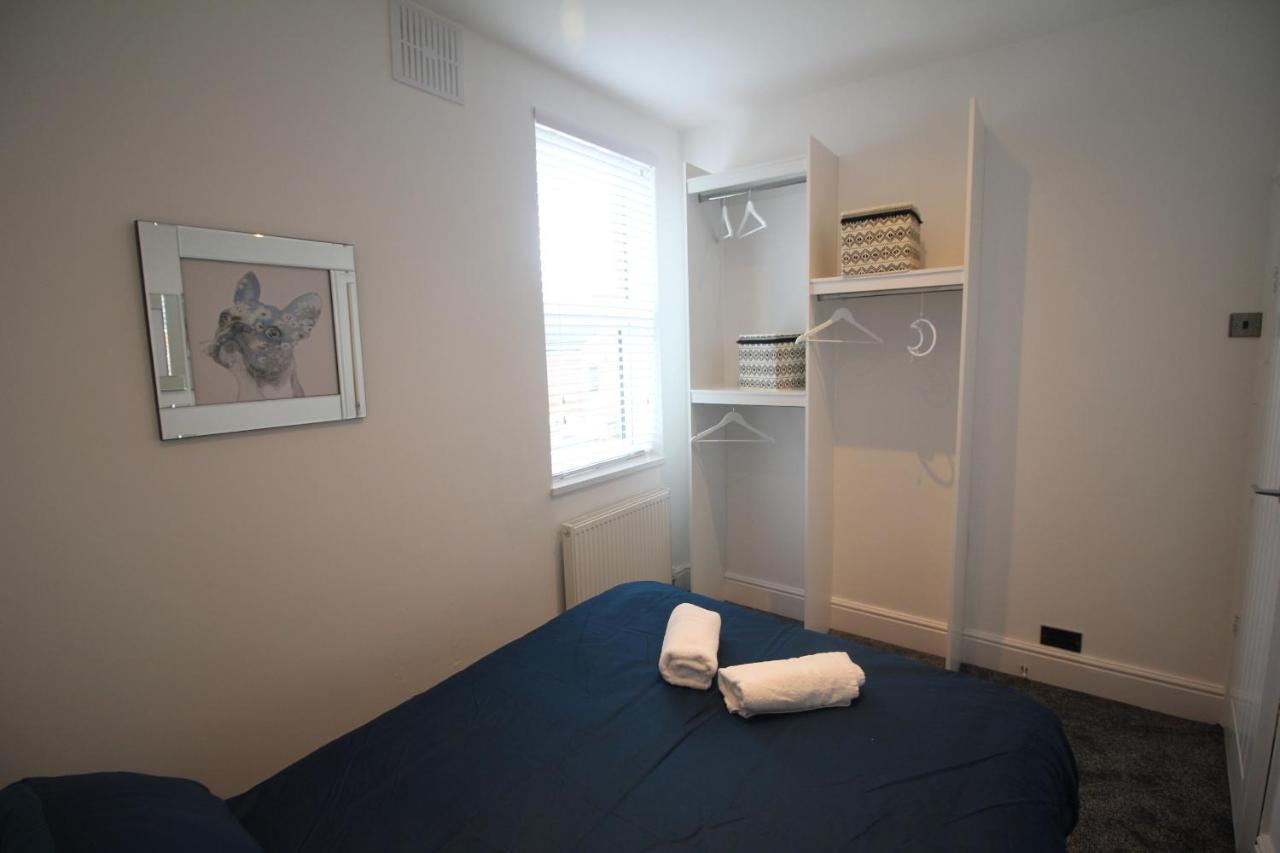 Media Manor - Fully Refurbished In 2022 - Large 6 Bedrooms, 3 Bathrooms Plus Media Games Room Blackpool Exteriér fotografie